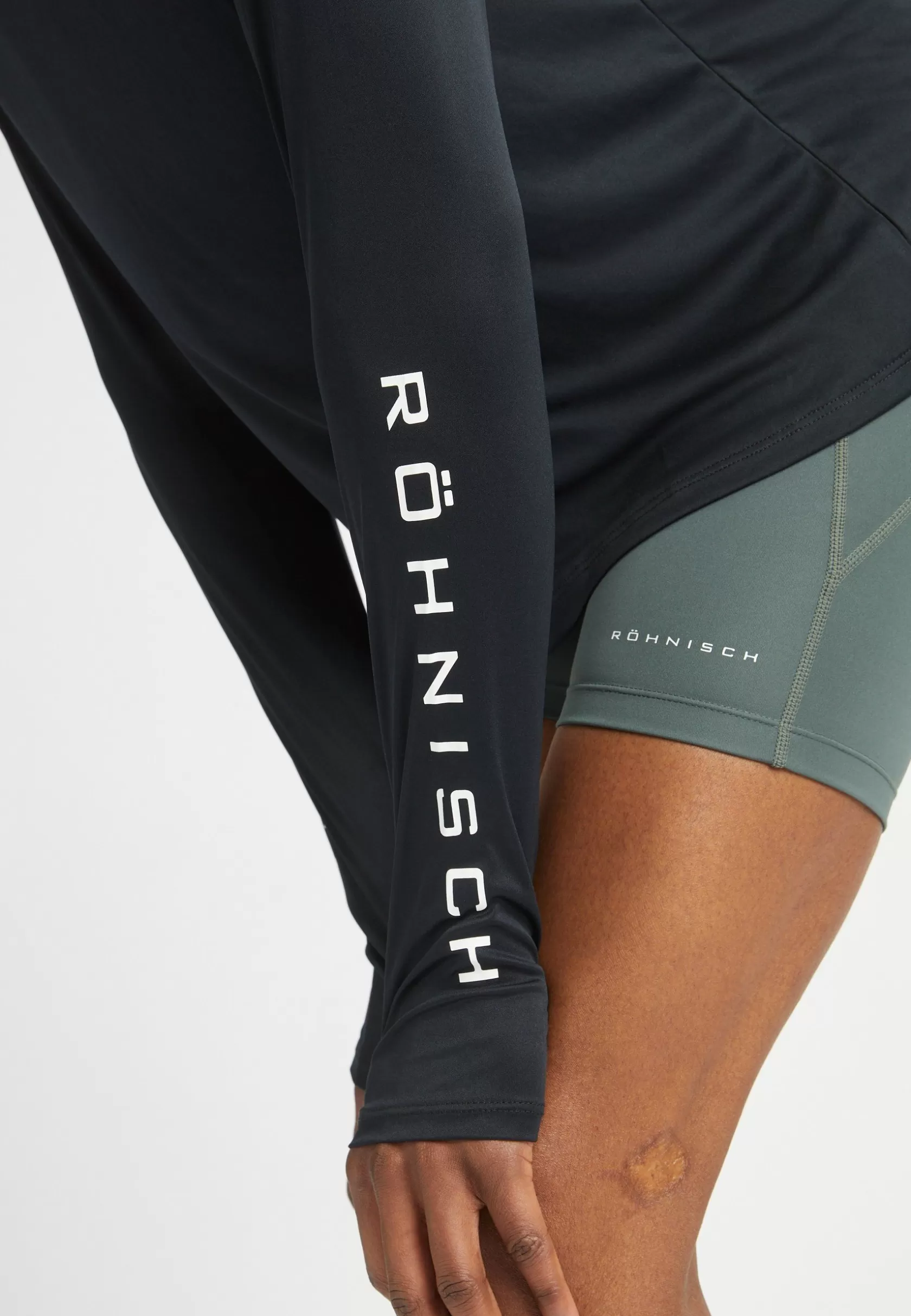 Röhnisch Team Logo Long Sleeve,